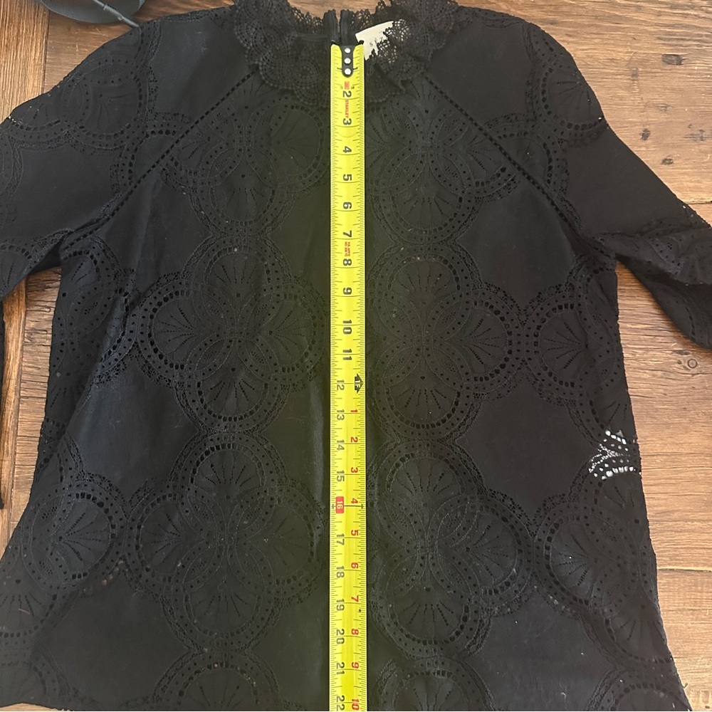 Sézane Bacall blouse in black ~ size 40, pre-owned! - Picture 10 of 12